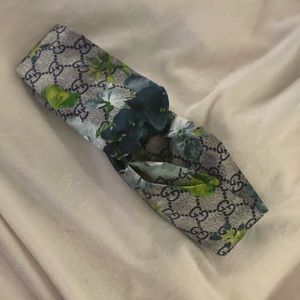 Womens Gucci headband